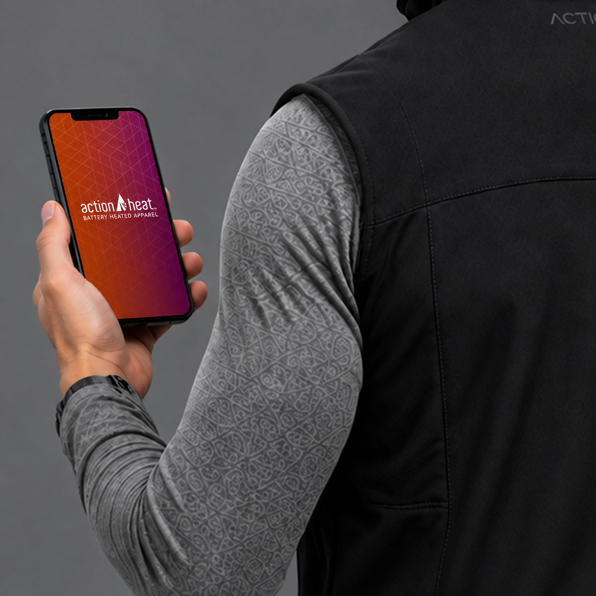 The ActionHeat app showing heat level and battery controls