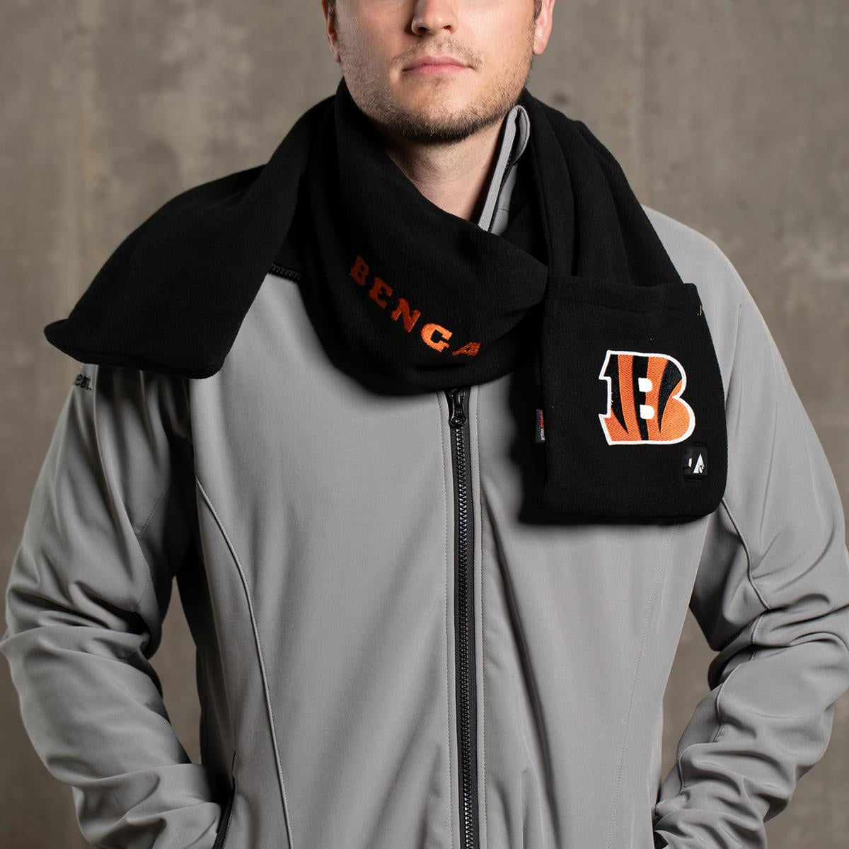 ActionHeat Cincinnati Bengals 5V Battery Heated Scarf - Info